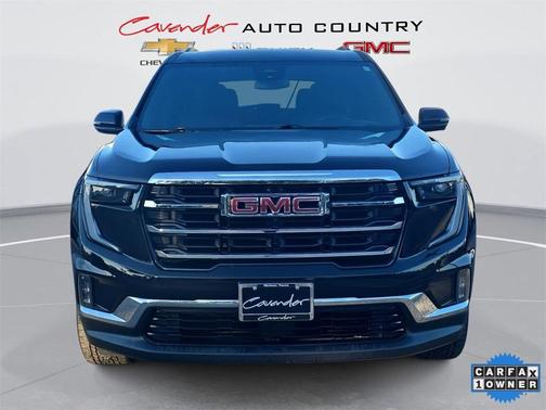 2024 GMC Acadia Elevation