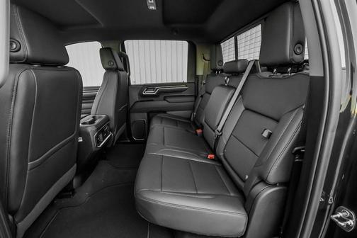 2025 GMC Sierra 2500 SLT