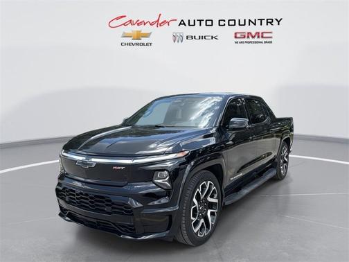 2025 Chevrolet Silverado EV RST