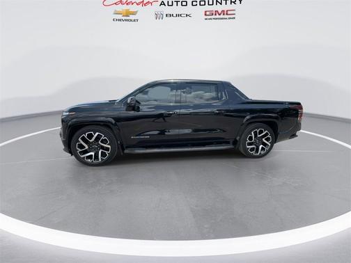 2025 Chevrolet Silverado EV RST