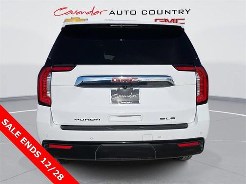 2022 GMC Yukon XL SLE