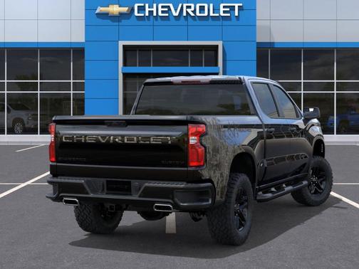 2025 Chevrolet Silverado 1500 Custom Trail Boss