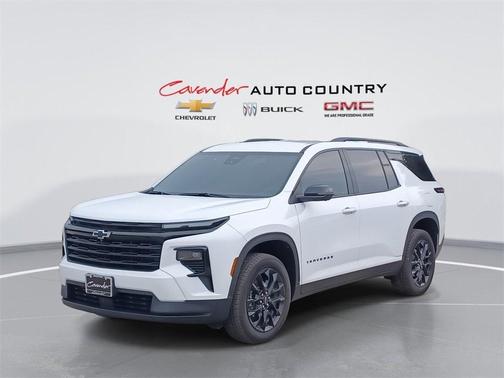 2025 Chevrolet Traverse LT