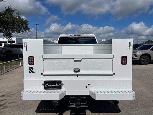 Summit White 2026 Chevrolet Silverado 2500 WT