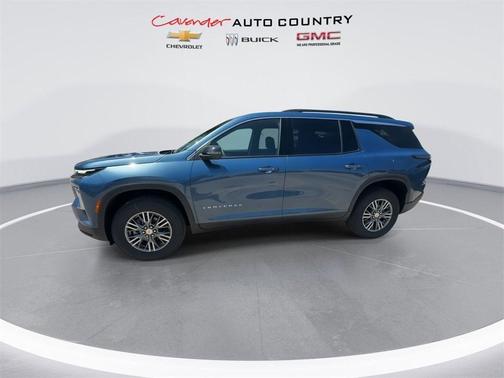 2025 Chevrolet Traverse LT