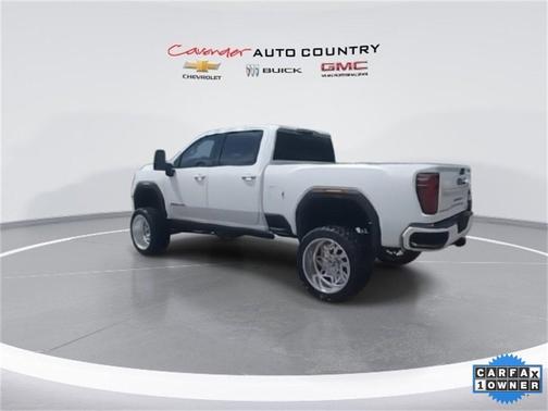 2024 GMC Sierra 2500 AT4