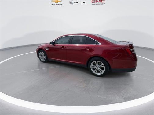 2016 Ford Taurus SEL