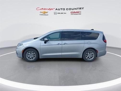 2023 Chrysler Pacifica Touring-L