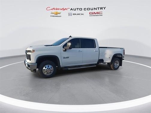 2025 Chevrolet Silverado 3500 LT