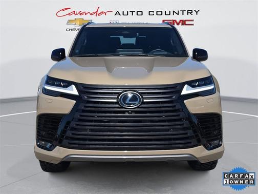 2025 Lexus LX 700h Overtrail