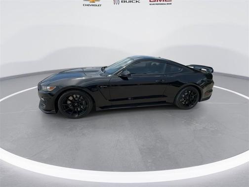 2019 Ford Shelby GT350 Base
