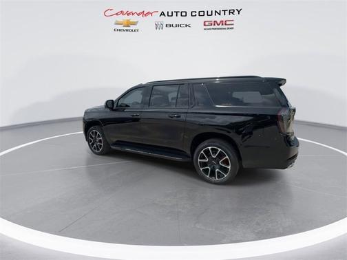 2025 Chevrolet Suburban RST