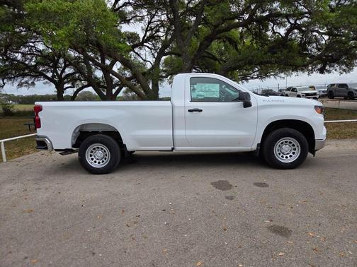 Summit White 2025 Chevrolet Silverado 1500 WT
