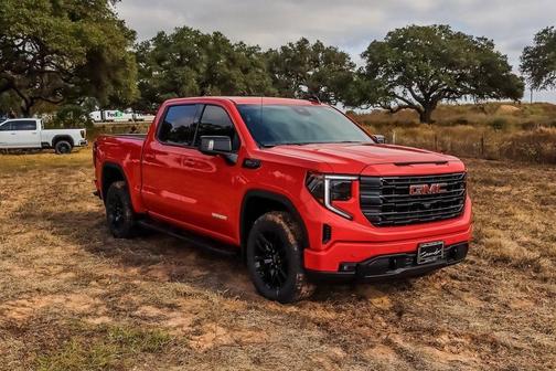 2025 GMC Sierra 1500 Elevation