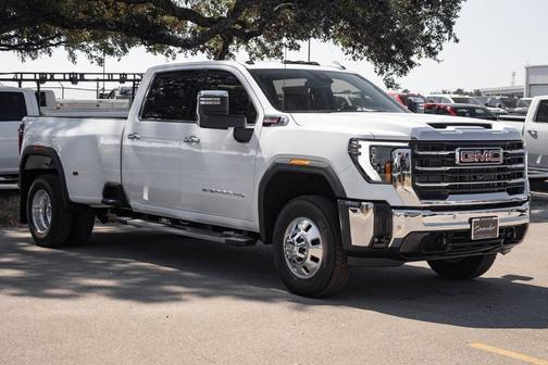 2025 GMC Sierra 3500 SLT