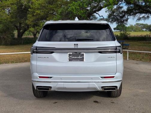 White Tri-Coat 2026 Buick Enclave Avenir