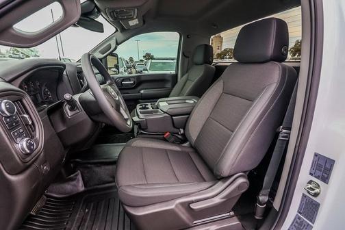 2025 GMC Sierra 2500 Pro