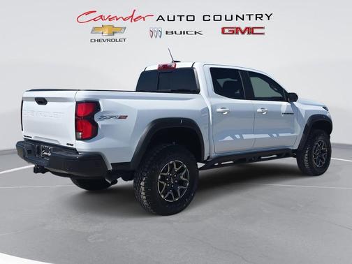 Summit White 2026 Chevrolet Colorado ZR2