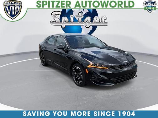 Ebony Black 2024 Kia K5 GT-Line