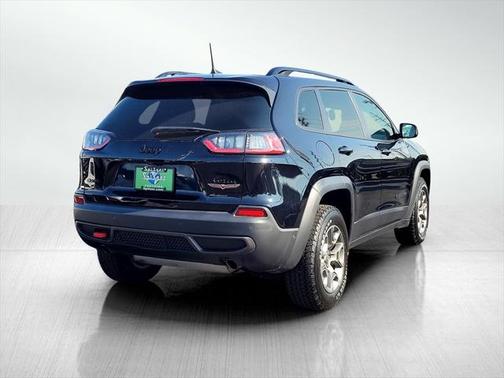 2023 Jeep Cherokee Trailhawk