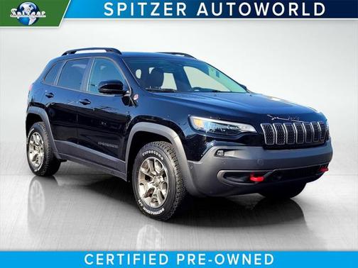 2023 Jeep Cherokee Trailhawk