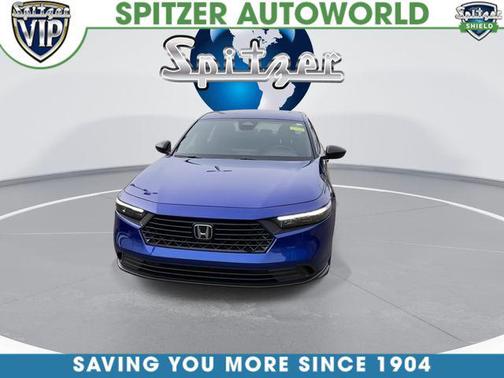 Still Night Pearl 2024 Honda Accord Hybrid Sport