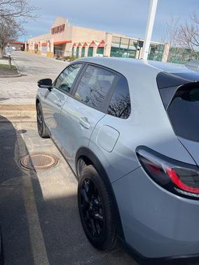 Urban Gray Pearl 2025 Honda HR-V AWD Sport