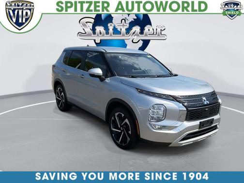 Alloy Silver Metallic 2023 Mitsubishi Outlander SE