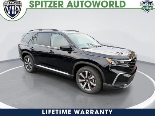 2025 Honda Pilot Touring 8-Passenger