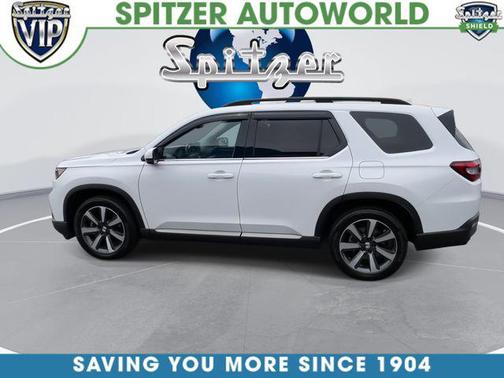 Platinum White Pearl 2025 Honda Pilot Touring 8-Passenger