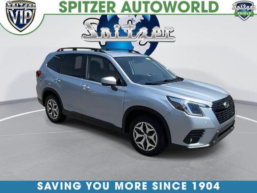 Ice Silver Metallic 2024 Subaru Forester Premium