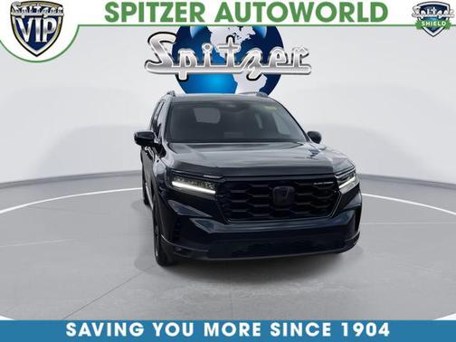 Crystal Black Pearl 2025 Honda Pilot Black Edition