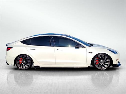 2021 Tesla Model 3 Performance