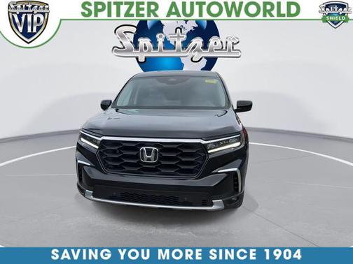 Crystal Black Pearl 2023 Honda Pilot AWD EX-L 7 Passenger