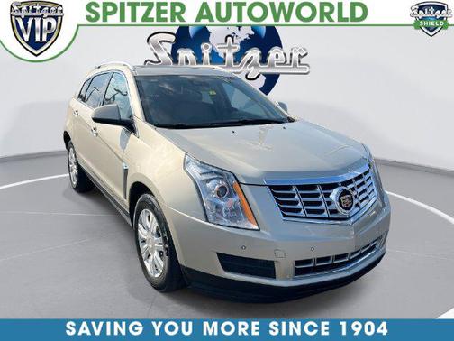 Silver Coast Metallic 2015 Cadillac SRX Luxury Collection