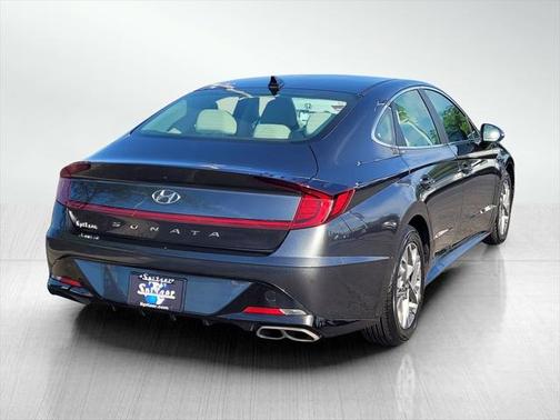 2022 Hyundai SONATA SEL