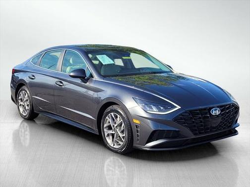 2022 Hyundai SONATA SEL