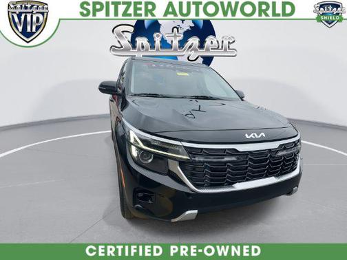 Fusion Black 2024 Kia Seltos S
