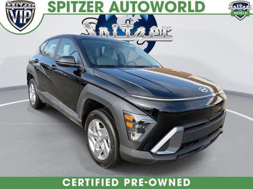 Abyss Black Pearl 2026 Hyundai KONA SE