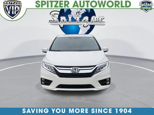 White Diamond Pearl 2018 Honda Odyssey EX-L