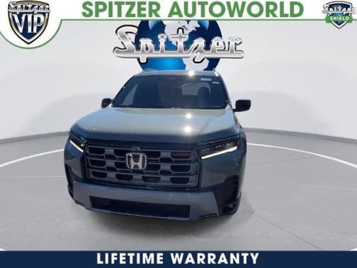 Ash Green Metallic 2026 Honda Pilot TrailSport