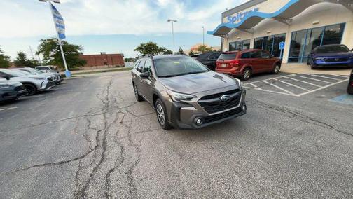 Brilliant Bronze Metallic 2023 Subaru Outback Premium