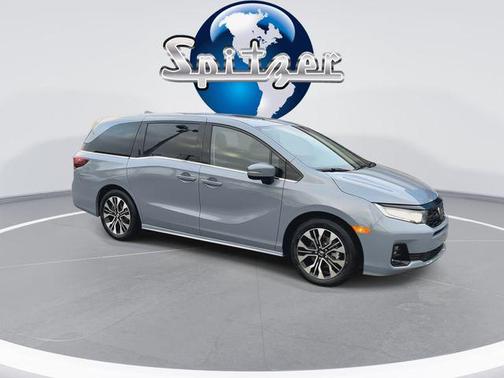 Sonic Gray Pearl 2026 Honda Odyssey Elite