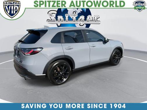Urban Gray Pearl 2024 Honda HR-V Sport