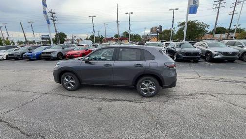Modern Steel Metallic 2027 Honda HR-V LX