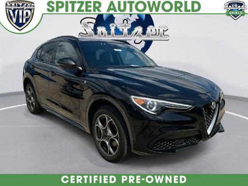 Vulcano Black Metallic 2023 Alfa Romeo Stelvio Ti