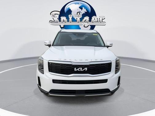 Glacial White Pearl 2022 Kia Telluride EX