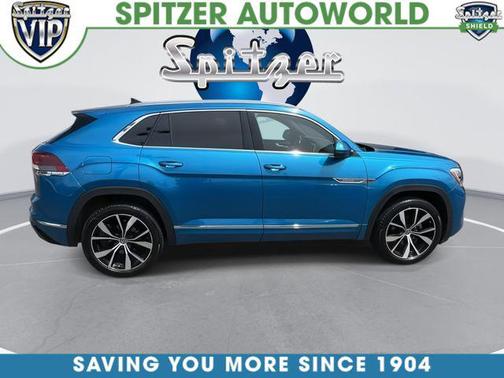 Kingfisher Blue Metallic 2024 Volkswagen Atlas Cross Sport 2.0T SEL Premium