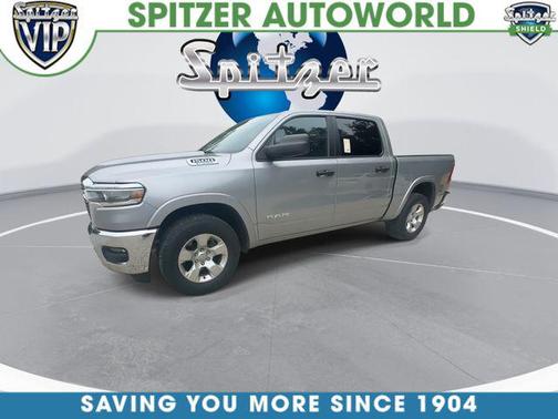 Billet Silver Metallic Clearcoat 2025 RAM 1500 Big Horn/Lone Star