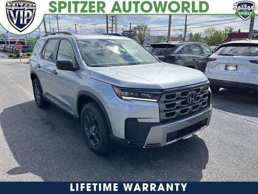 Solar Silver Metallic 2026 Honda Pilot TrailSport